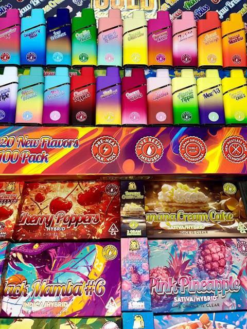 GOLD COAST CLEAR 2G PREMIUM DISPOSABLE VAPE PEN – Smooth, Flavorful & Long-Lasting Experience the ultimate in vaping satisfaction with the Gold Coast Clear 2G Premium Disposable Vape Pen—your perfect on-the-go vaping companion.