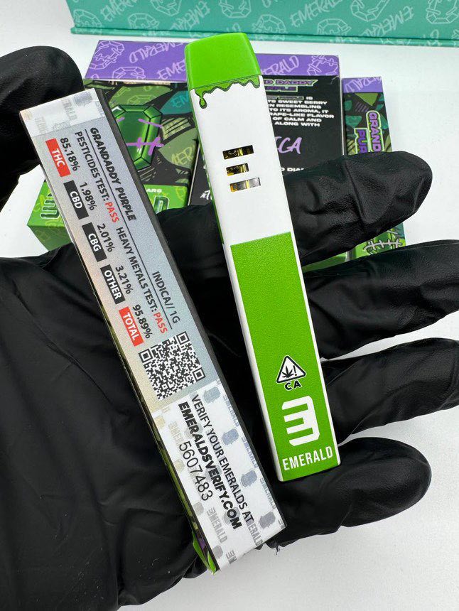 Emerald Disposable Emerald 1G Disposable Vape—premium THC oil