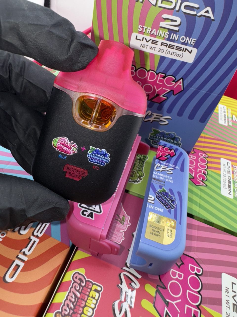 Bodega Boyz 2G Dual Chamber Disposable Experience ultimate vaping variety with the Bodega Boyz 2G Dual Chamber Disposable Vape.