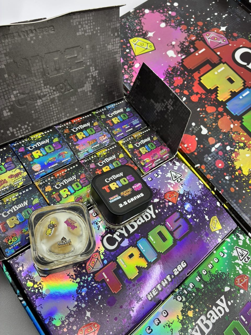 CRYBABY TRIOS WAX Experience the ultimate dab with Crybaby Trios Wax Micro Diamonds 3-in-1. Discover the potent, flavorful blend of THCA diamonds, live resin & cured resin. Learn about lab results, safety, and why it's a top-tier concentrate.