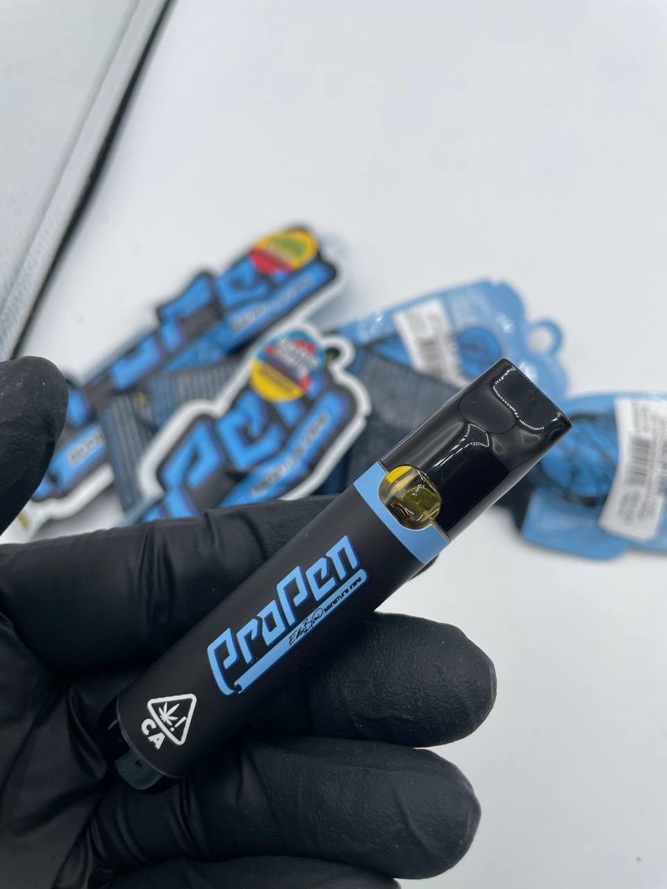 Propen 1G Disposable Discover the Propen 1G Disposable, a premium cannabis vape offering unmatched potency, purity, and flavor. Pre-filled with liquid diamond extract, lab-tested for safety, and designed for convenience, this disposable delivers a smooth, terpene-rich vaping experience. Perfect for both new and seasoned cannabis users.